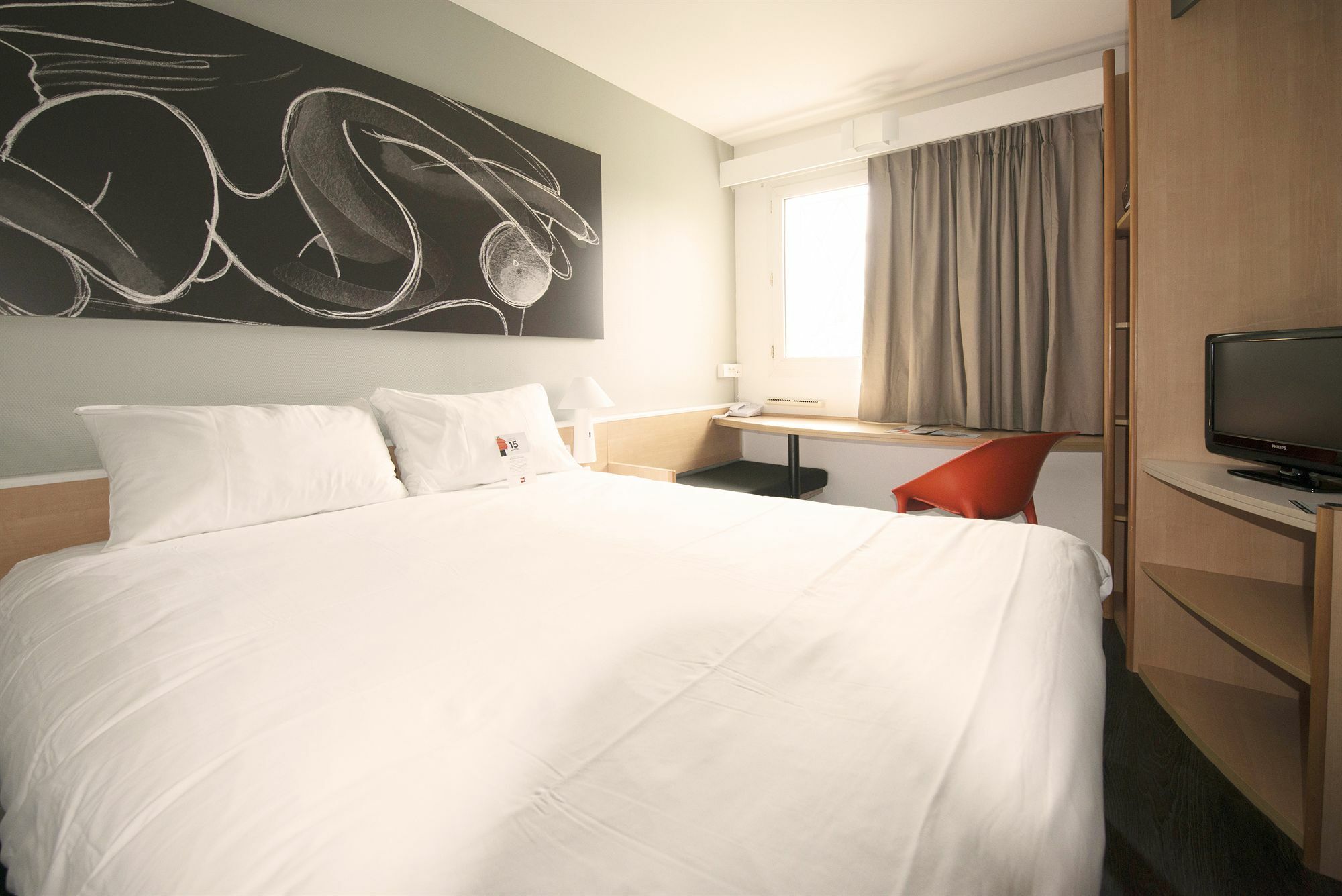 Ibis Reims Tinqueux Hotel Exterior foto