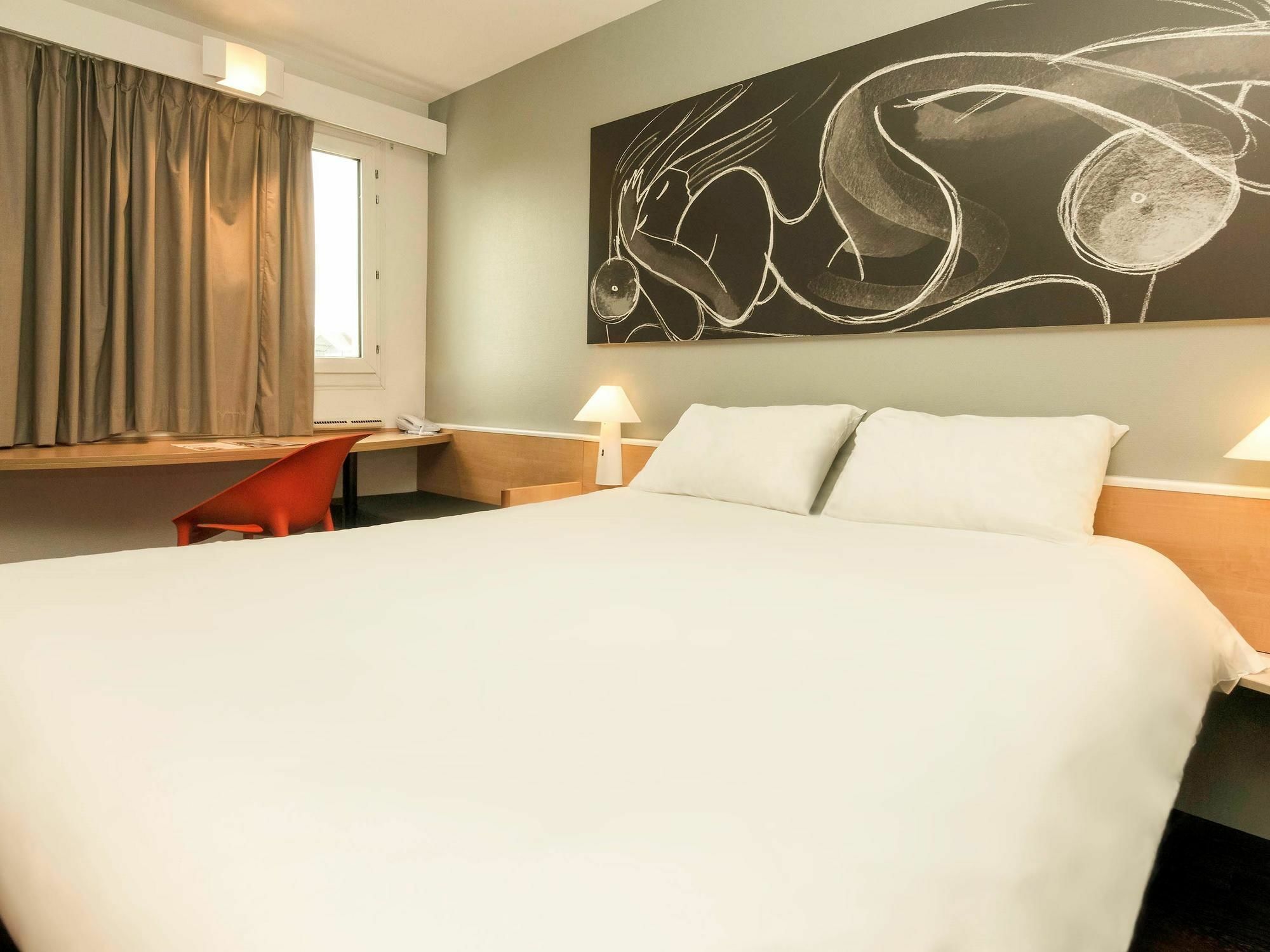 Ibis Reims Tinqueux Hotel Exterior foto