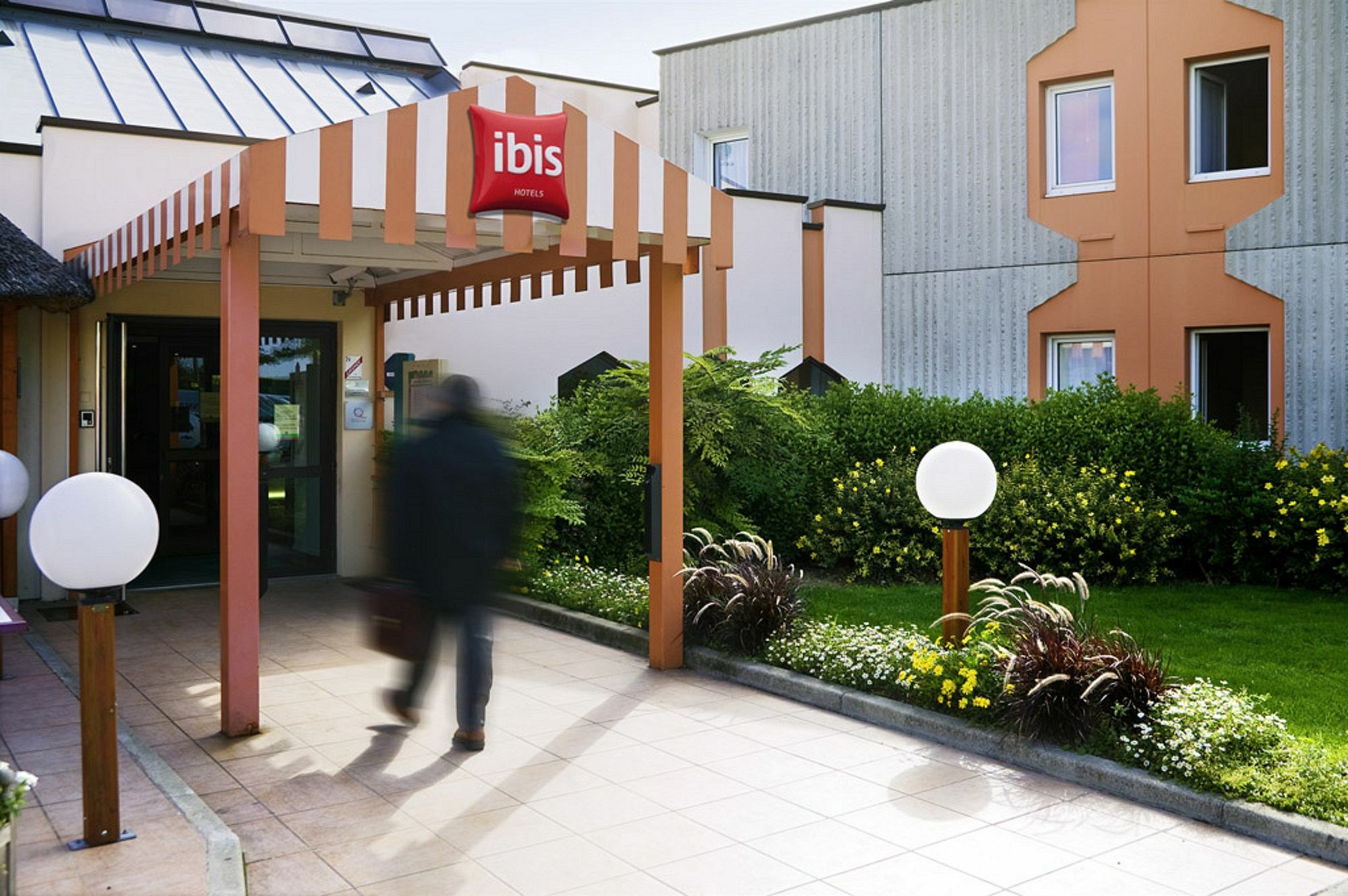Ibis Reims Tinqueux Hotel Exterior foto